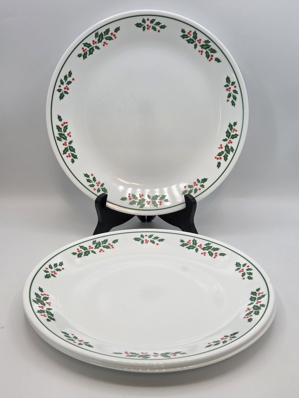 Vintage Corelle Winter Holly 10" Dinner Plates